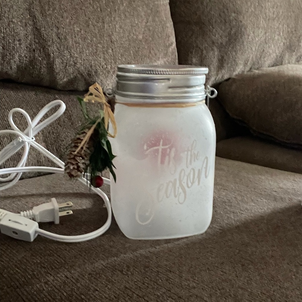Scentsy Holiday Warmer